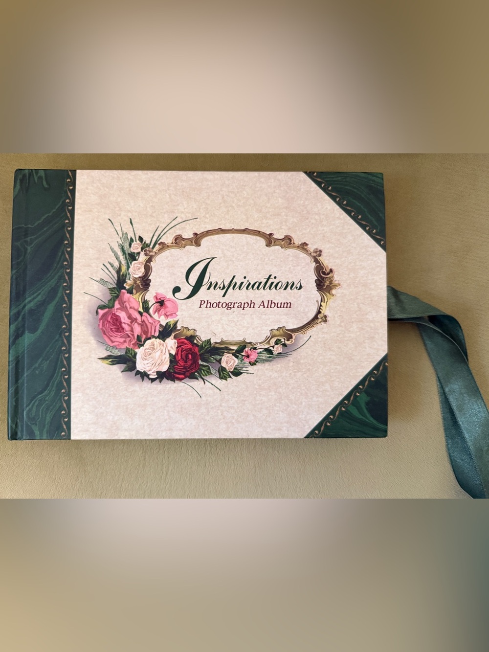 Gorgeous Photograph Album - Vintage Victorian-Style Floral Themed